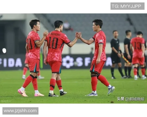 东亚杯国足对阵朝鲜精彩直播全程回顾与赛后分析