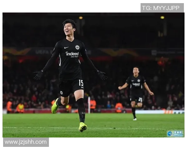 中国与韩国足球对决章鱼直播全程解析精彩瞬间